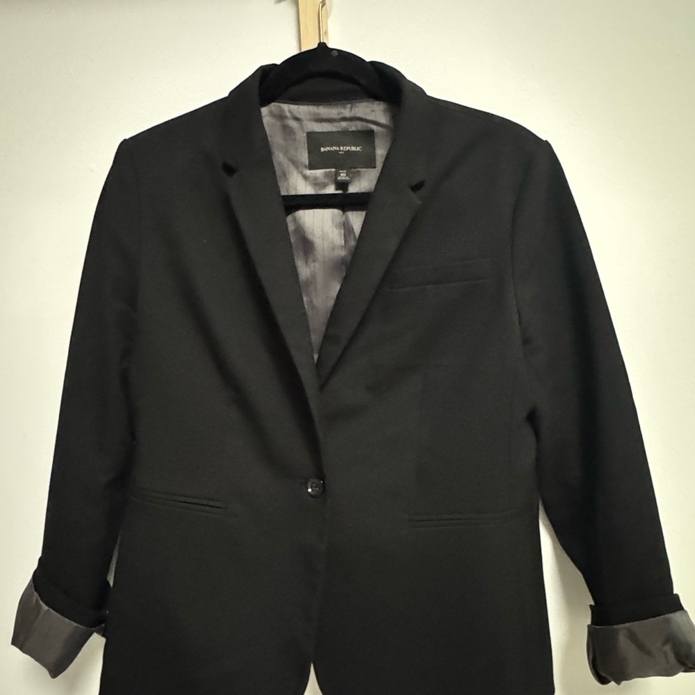 Women’s Black Blazer Banana Republic